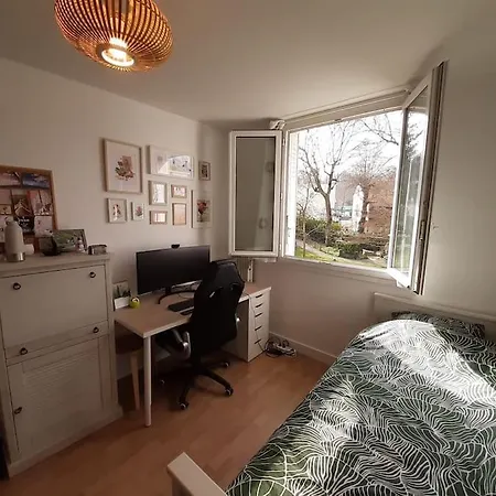 Apartment T5 En Pleine Nature A Viroflay-versailles
